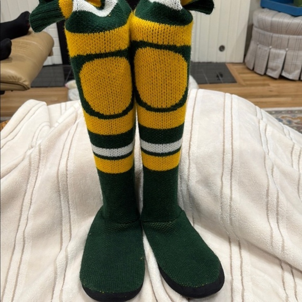 Oregon Ducks Green and Yellow Knee-High Slipper Socks